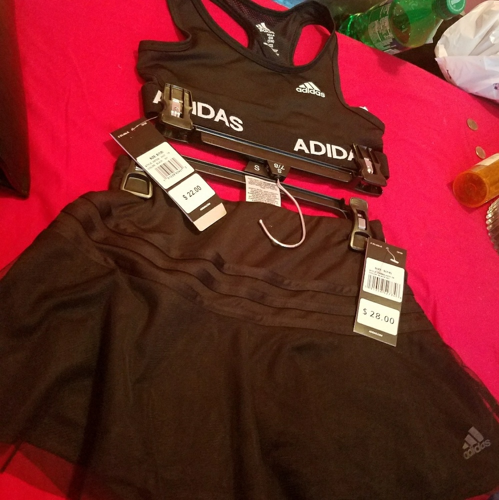 GIRLS ADIDAS 2 PIECE SKORT & TOP 7/8